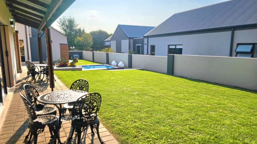 4 Bedroom Property for Sale in Landsmeer Residential Estate North West